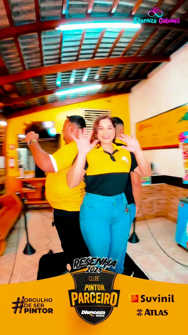 Participantes dançando na Plataforma 360